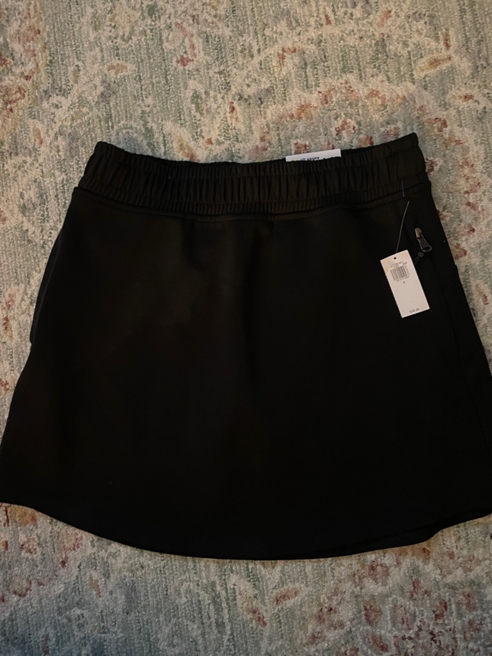 NWT Old Navy Black Mini Skort Dynamic Fleece